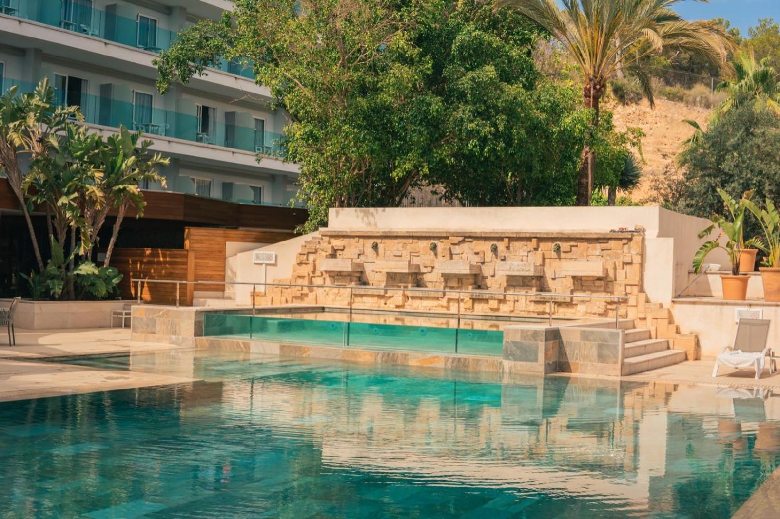 Bahia Del Sol Hotel