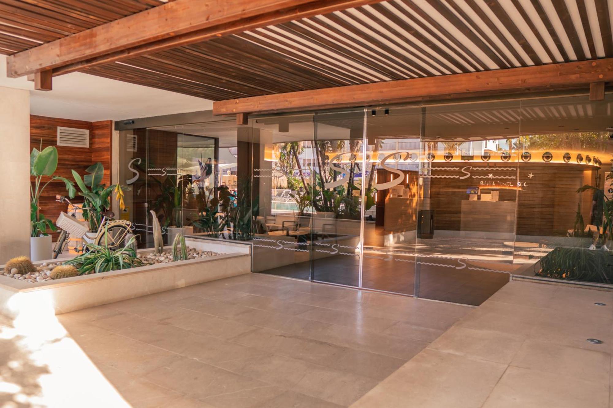 Bahia Del Sol Hotel 4*